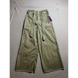No Boundaries Wide Leg Pants Women’s 26x24 Green Belted Military Cropped Raw Hem
